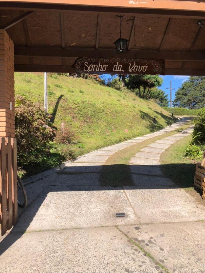 Chale Sonho Da Vovo A 5 Minutinhos Do Centrinho De Capivari Campos do Jordao Bagian luar foto